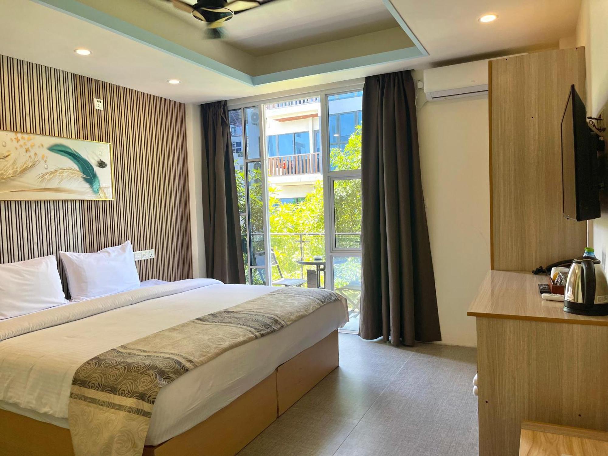 Ocean Cove Beach 훌루말레 외부 사진